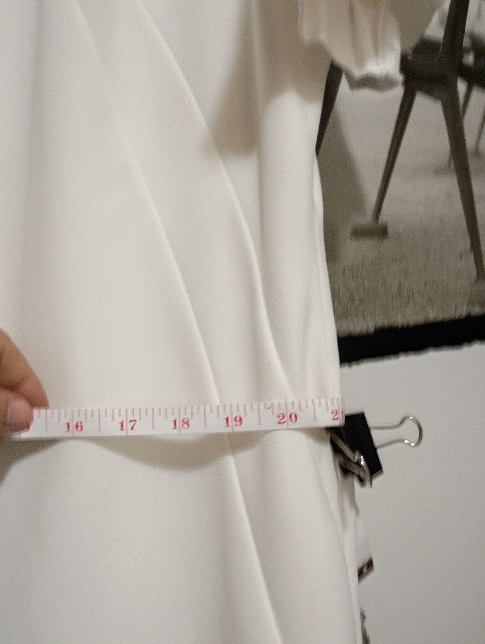 Tommy Hilfiger White Ladies dress With Ruffled Detail On Sleeve edges- Size 12 - Picture 8 of 11